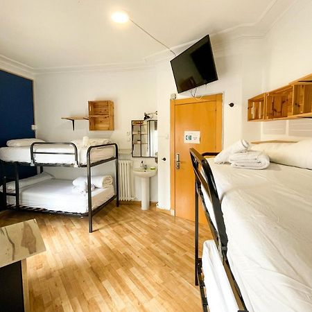 Az The Bridge Hostel - Coliving Zaragoza Exteriör bild