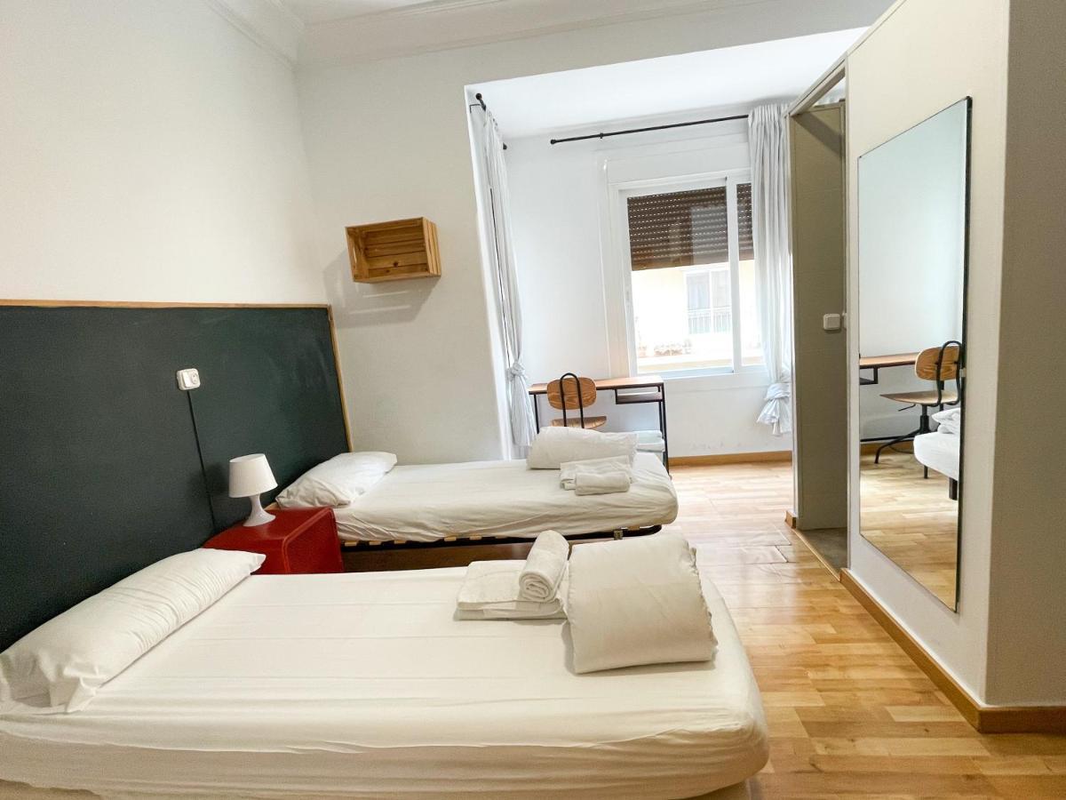 Az The Bridge Hostel - Coliving Zaragoza Exteriör bild