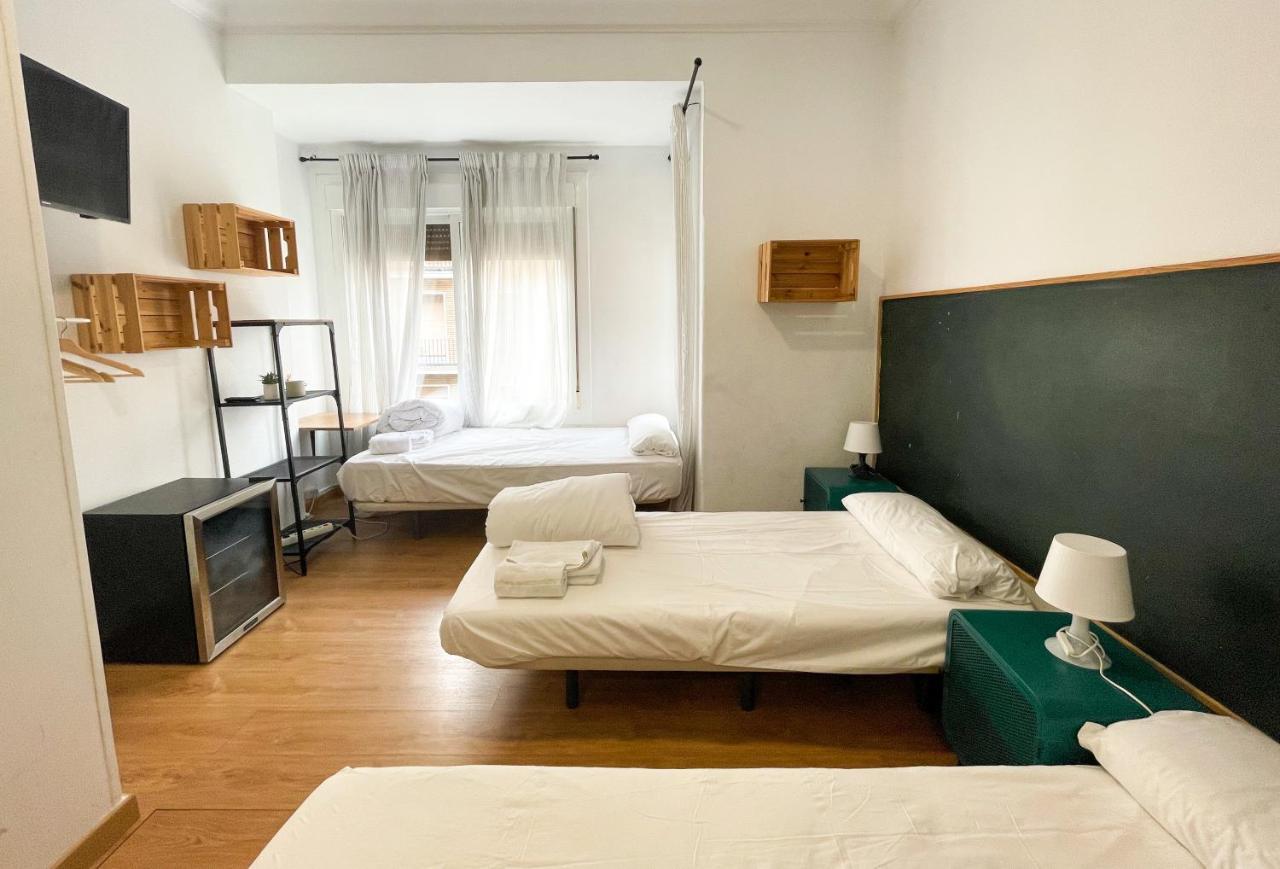 Az The Bridge Hostel - Coliving Zaragoza Exteriör bild