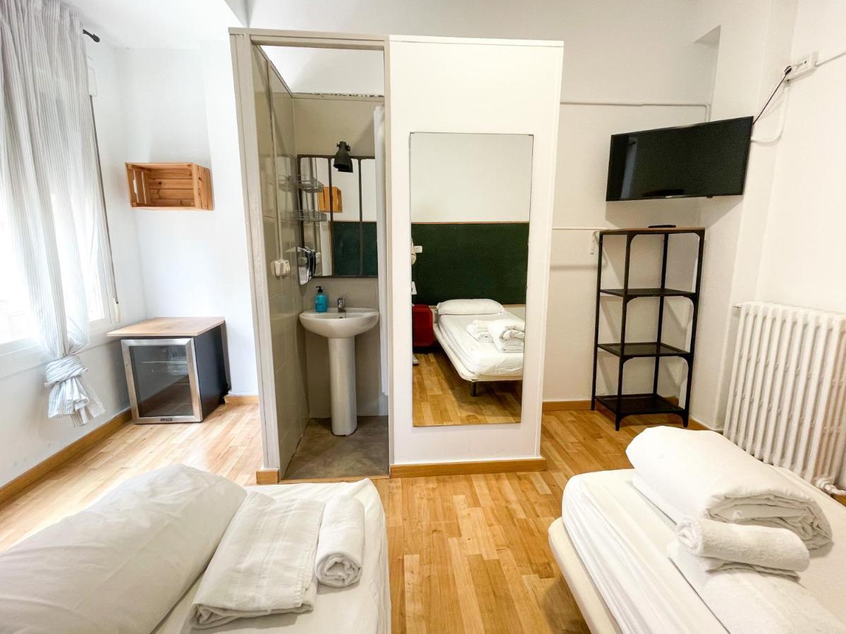 Az The Bridge Hostel - Coliving Zaragoza Exteriör bild